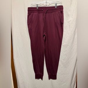 GAIAM Women’s Sz L Burgundy Jogger Pants – Comfortable Everyday Fit
